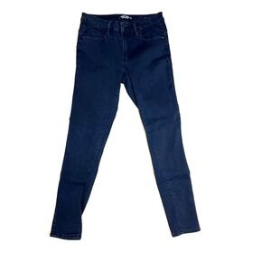 Almost Famous Women/Junior Black Skinny Jeans Size 7 Mid Rise E16